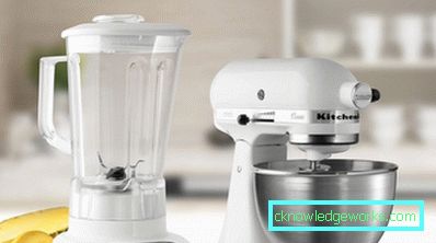 Hva gjør en blender forskjellig fra en mikser? Hva gjør en blender forskjellig fra en mikser?