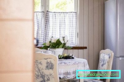 Do-it-yourself kjøkken i rustikk stil - arrangementer av arrangement