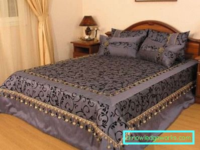 Bedspread på sengen i soverommet - foto nyheter og tips for å velge Bedspread på sengen i soverommet - foto nyheter og tips for å velge