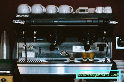 Profesjonell kaffemaskin Profesjonell kaffemaskin